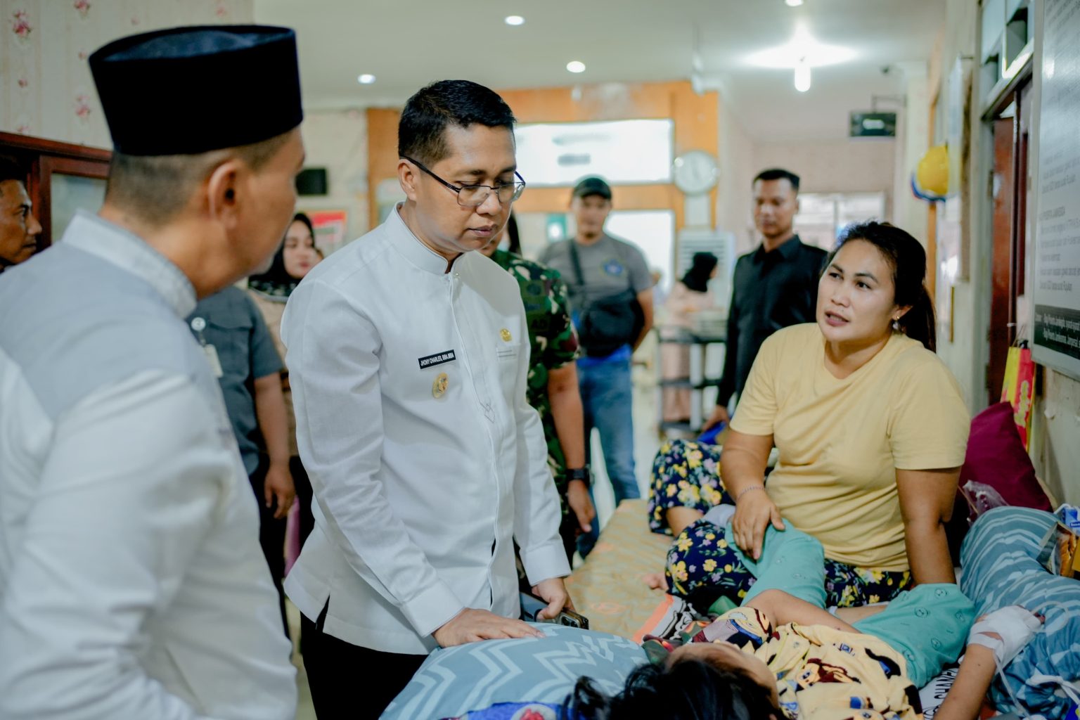 Wabup Rohil Resmi Buka Bakti Sosial Operasi Mata Katarak Gratis di RSUD Pratomo